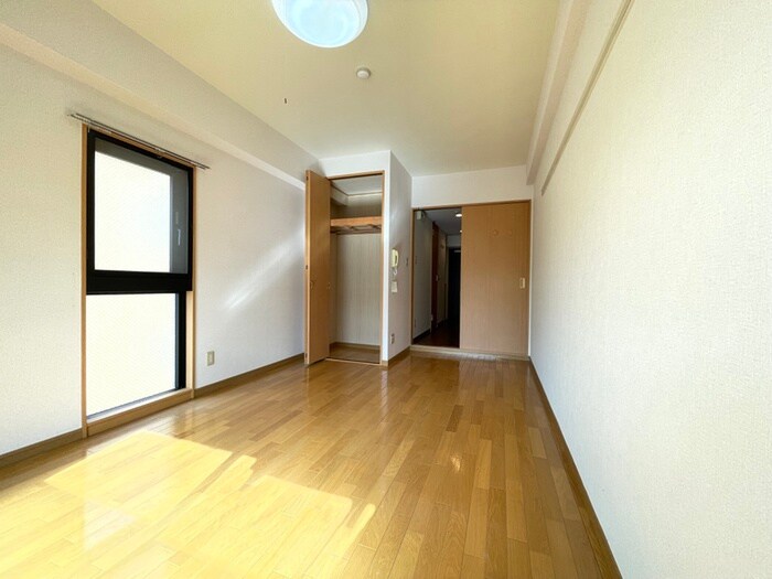 物件内観写真13　(居室)