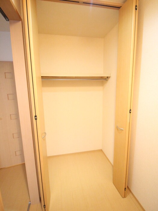 物件内観写真14　(収納)