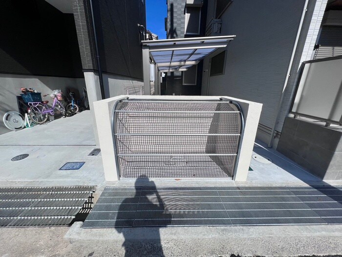 物件外観写真2　(建物設備)