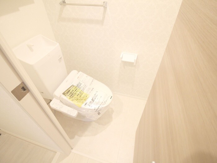 物件内観写真15　(トイレ)