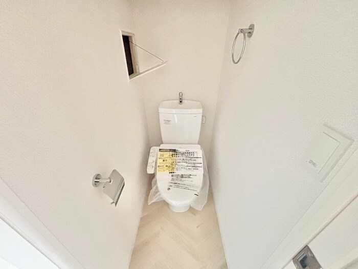 物件内観写真6　(トイレ)