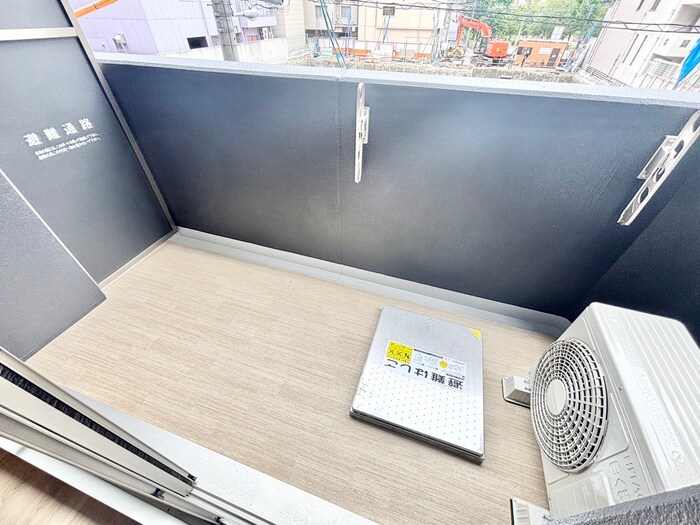 物件内観写真12　(ベランダ・バルコニー)