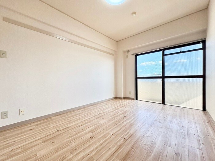 物件内観写真14　(居室)