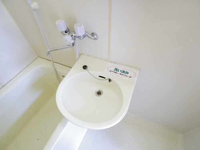 物件内観写真15　(洗面)