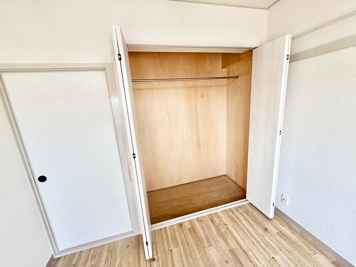 物件内観写真16　(収納)