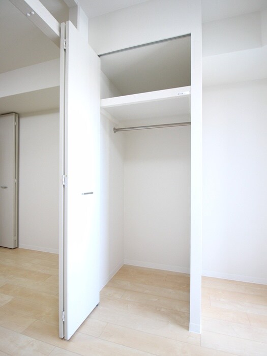 物件内観写真11　(収納)