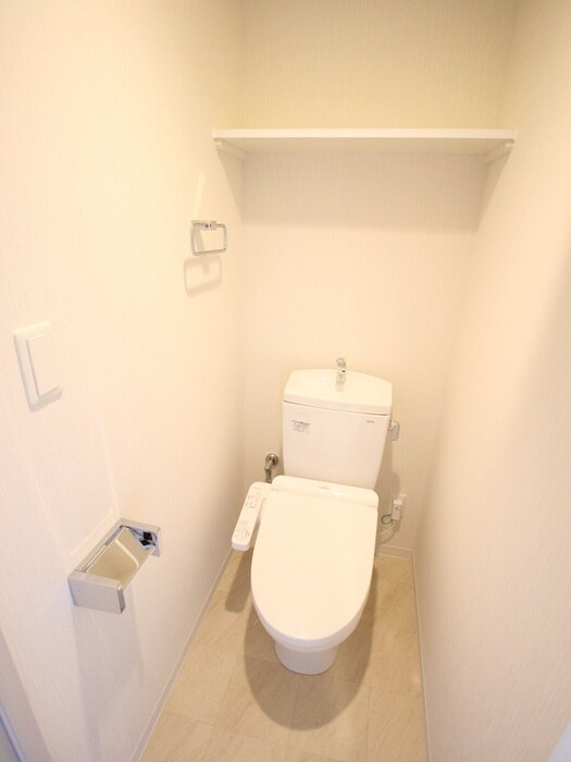 物件内観写真16　(トイレ)