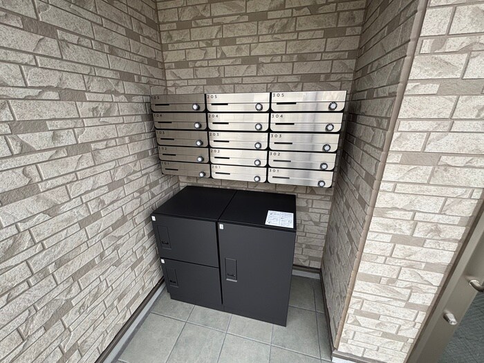 物件外観写真4　(建物設備)