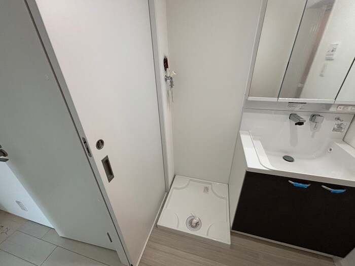 物件内観写真10　(洗濯機置場)