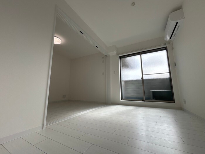 物件内観写真13　(居室)