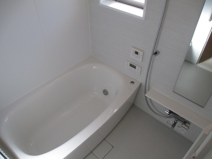 物件内観写真8　(バス／シャワールーム等)