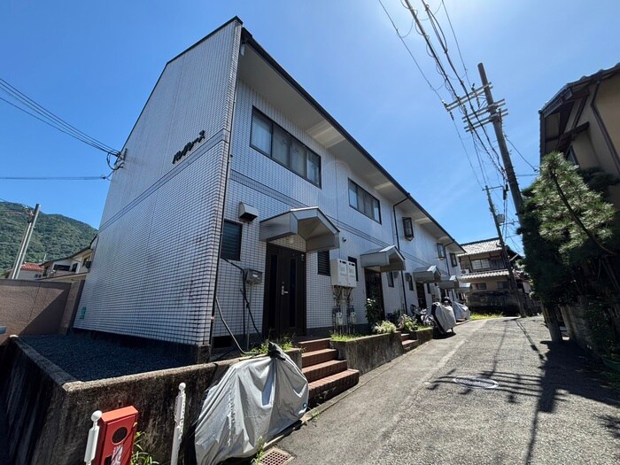 パレ・グレースの外観写真