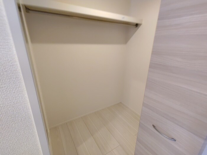 物件内観写真18　(収納)
