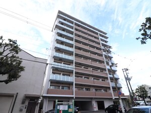 ﾚｼﾞｭｰﾙｱｯｼｭｱｰﾊﾞﾝｹﾞｰﾄ（504）外観写真