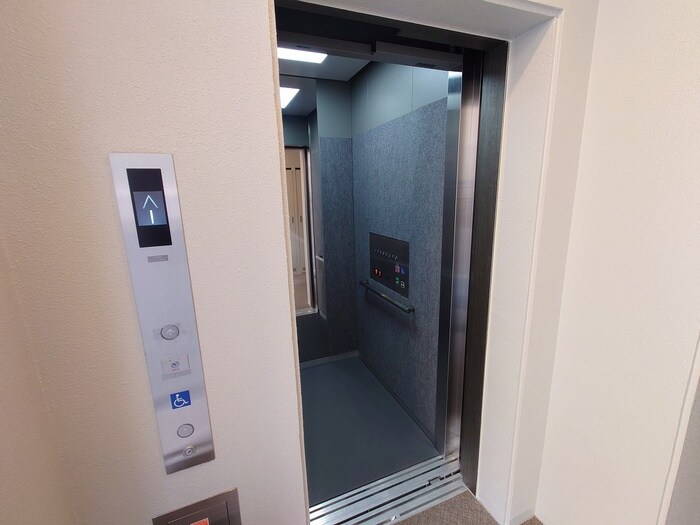 物件外観写真2　(建物設備)