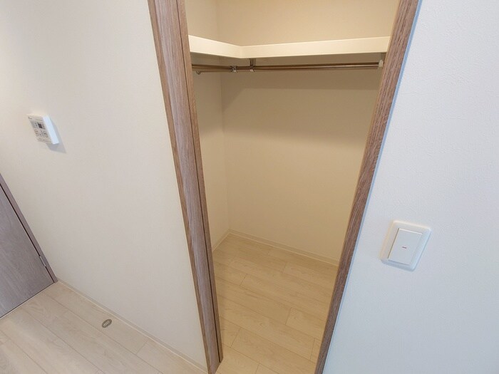 物件内観写真13　(収納)