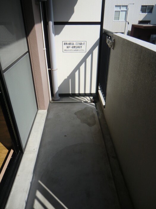 物件内観写真12　(ベランダ・バルコニー)