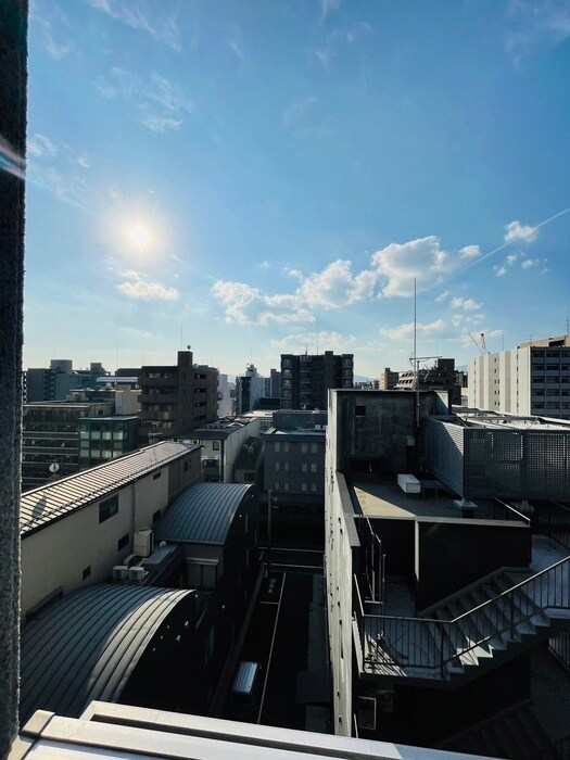 物件内観写真14　(室内からの展望)