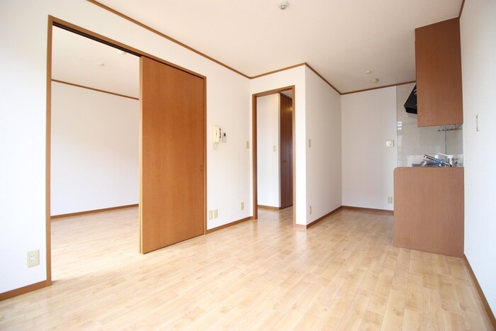 物件内観写真10　(居室)