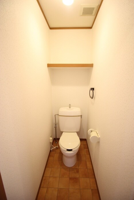 物件内観写真13　(トイレ)