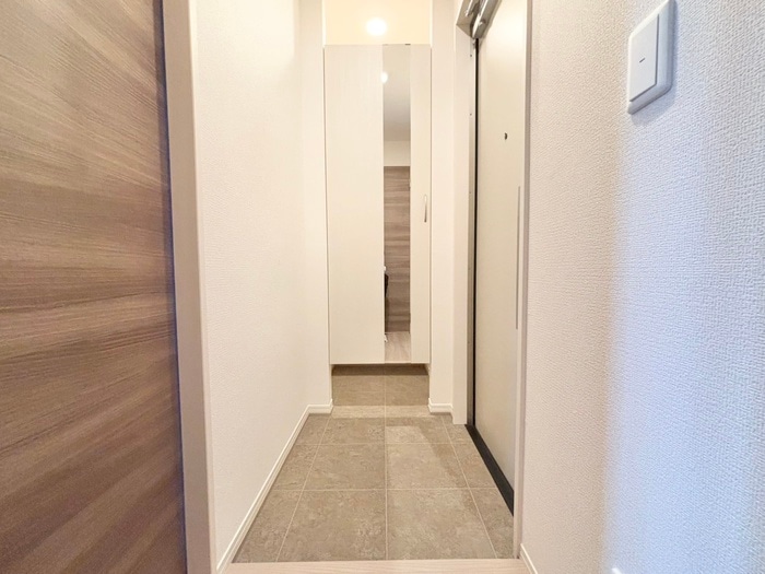物件内観写真22　(玄関)