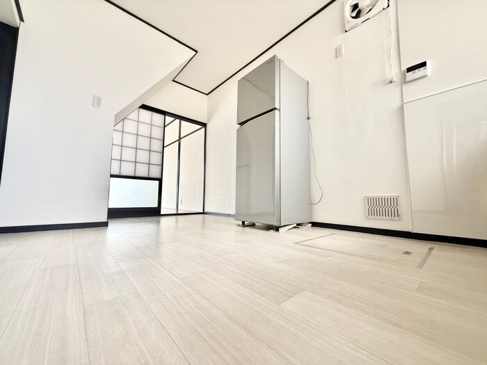 物件内観写真12　(居室)