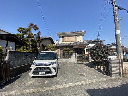八幡長田一戸建外観写真