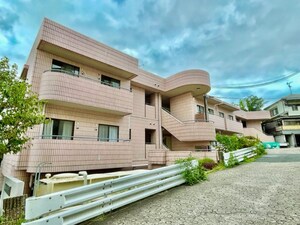 香里ロイヤルアーバン外観写真