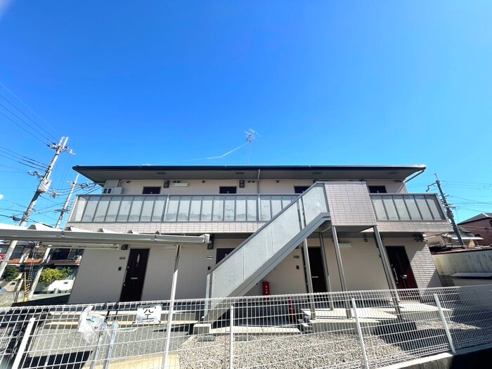 物件外観写真2　(外観写真)