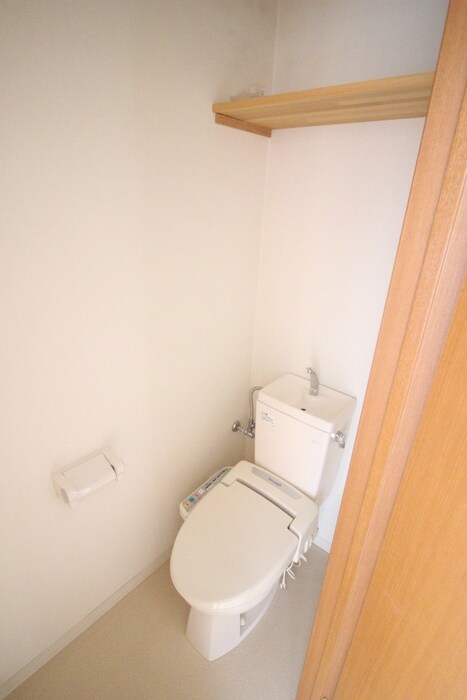 物件内観写真11　(トイレ)