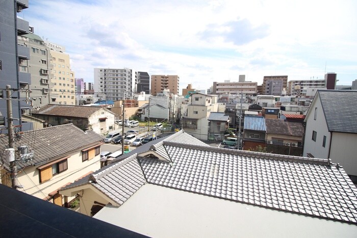 物件内観写真19　(室内からの展望)