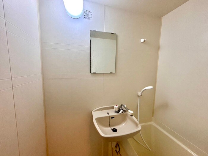 物件内観写真11　(洗面)