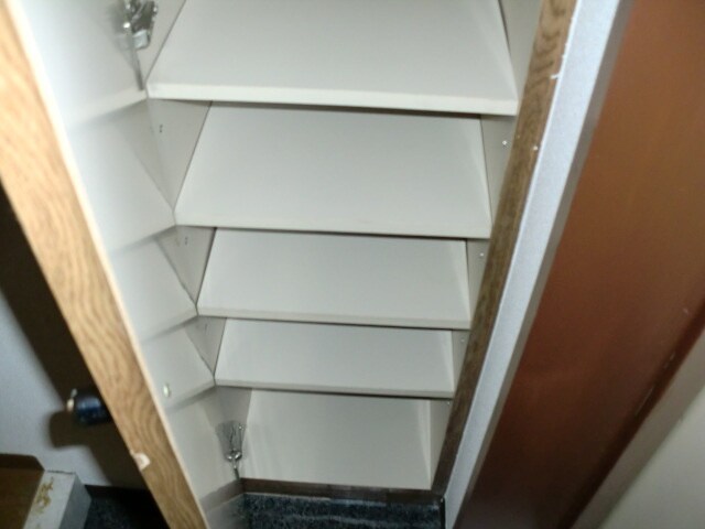 物件内観写真8　(靴箱)