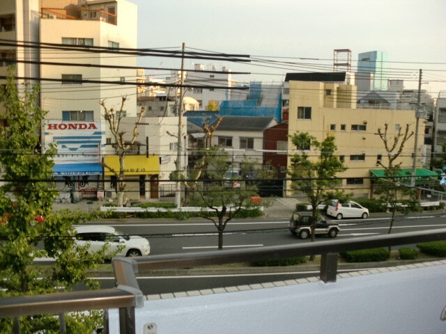 物件内観写真13　(室内からの展望)