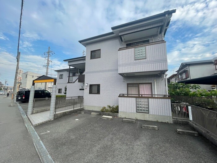 物件外観写真1　(建物設備)