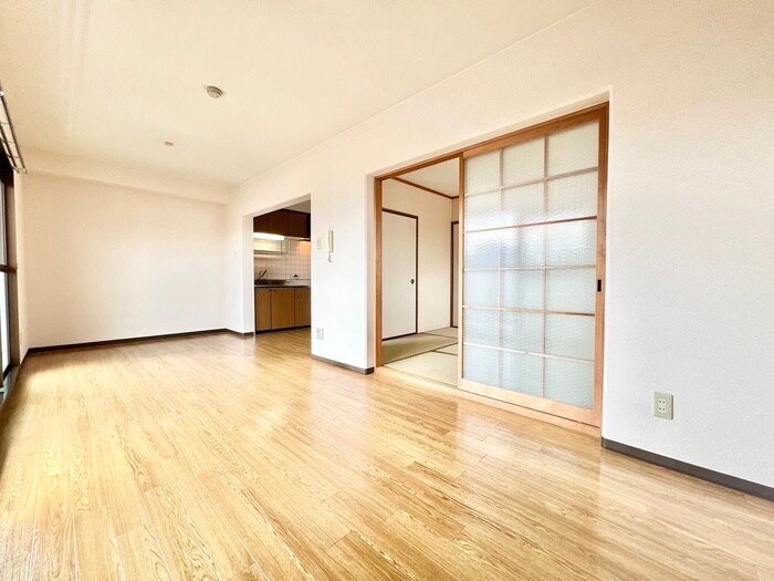 物件内観写真7　(居室)