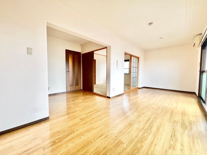 物件内観写真8　(居室)