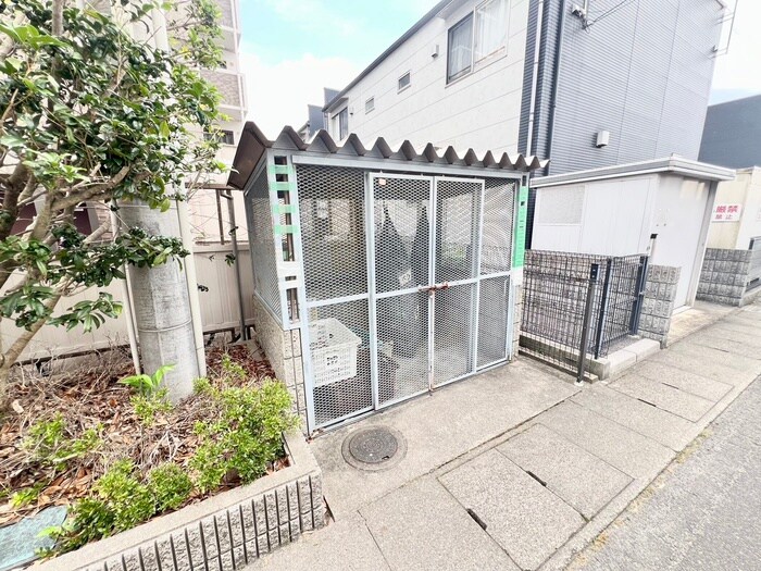 物件外観写真6　(周辺環境)