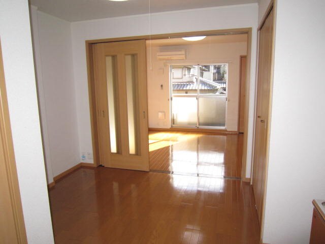 物件内観写真16　(居室)