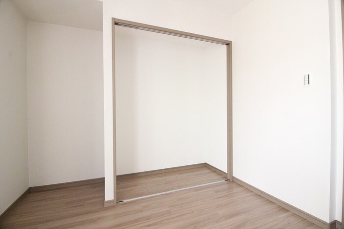 物件内観写真18　(収納)