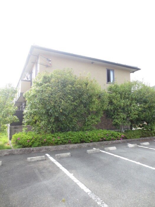 物件外観写真4　(外観写真)