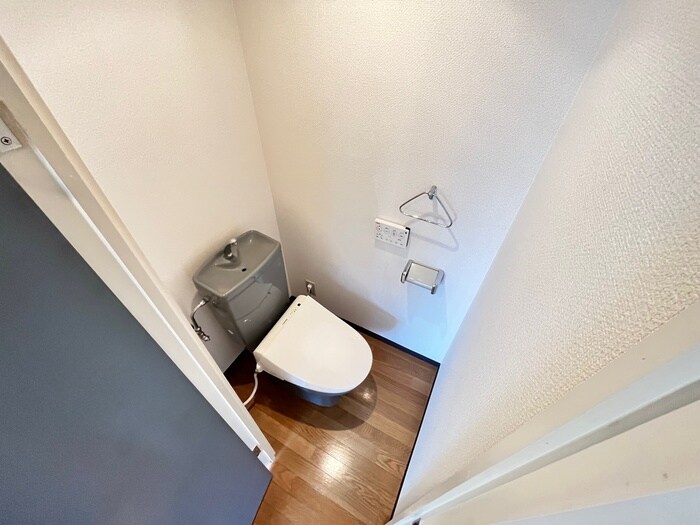 物件内観写真13　(トイレ)
