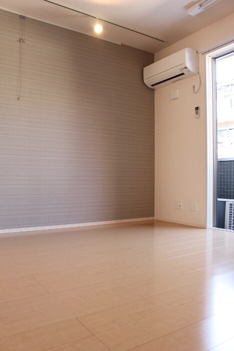 物件内観写真12　(内観写真)