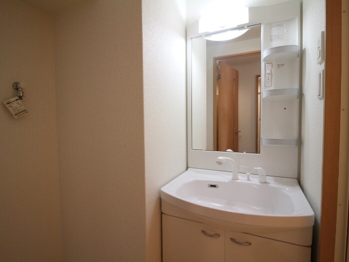 物件内観写真12　(洗面)