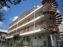 住吉苑の外観写真