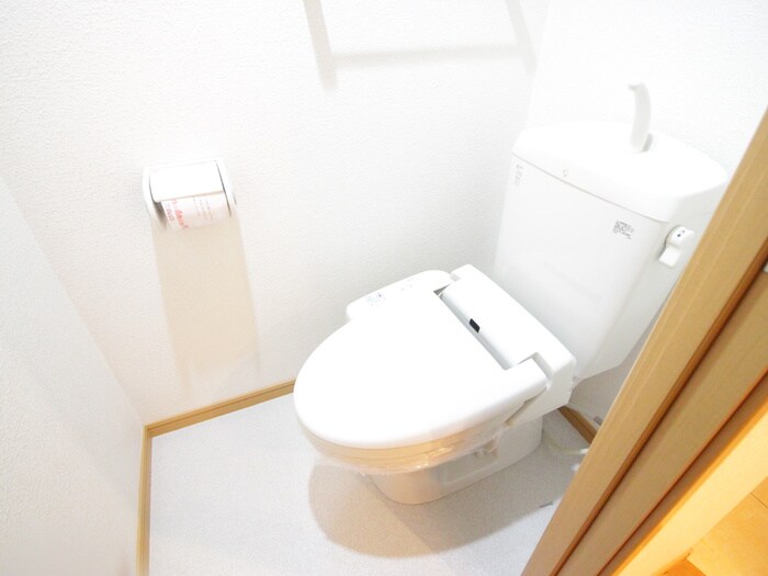 物件内観写真10　(トイレ)