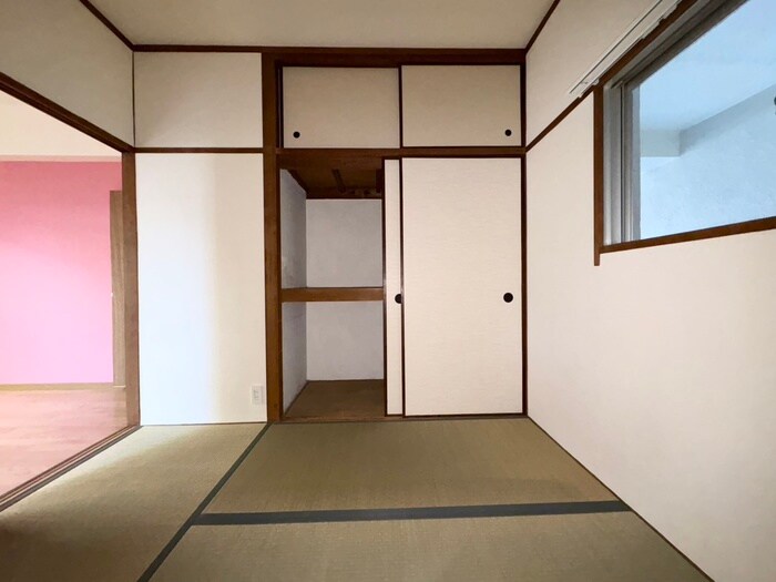 物件内観写真18　(収納)