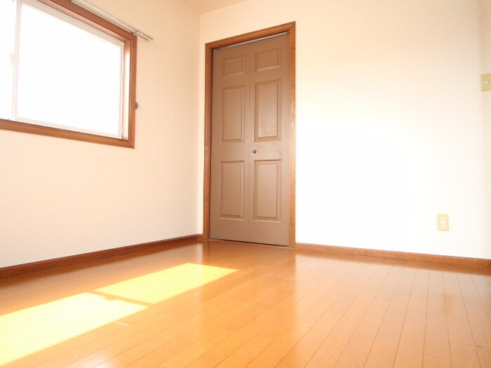 物件内観写真17　(居室)