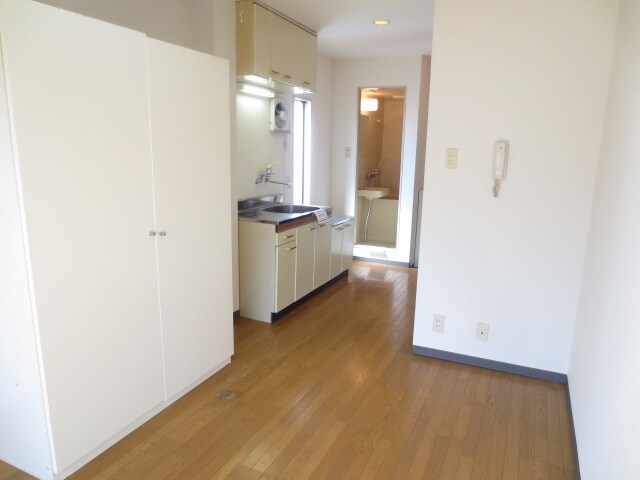 物件内観写真10　(居室)