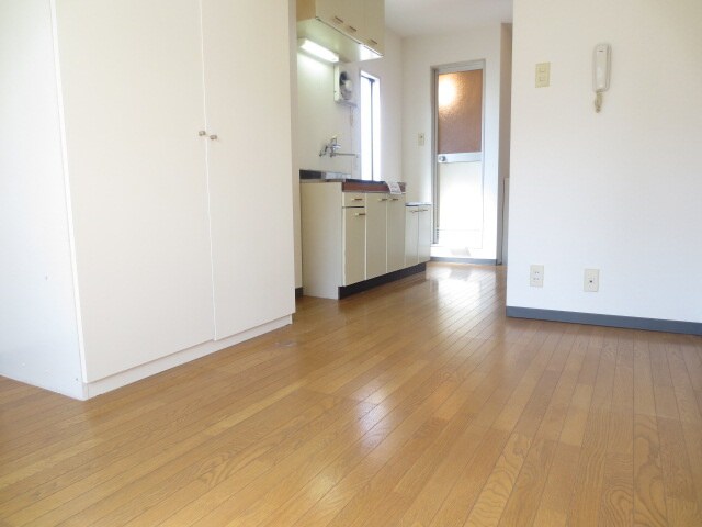 物件内観写真13　(居室)